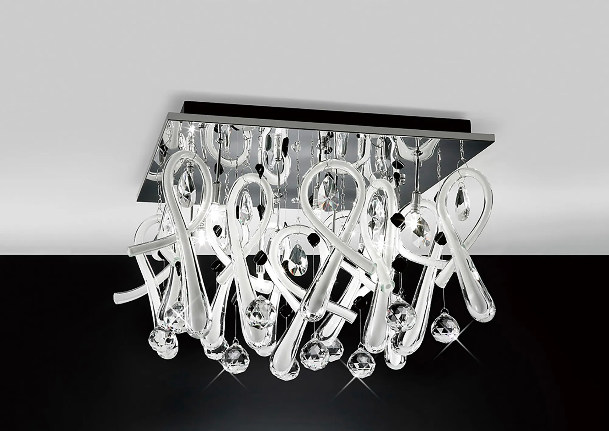 IL50384  Class Crystal  Flush Ceiling 10 Light